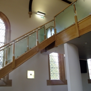 Bethel Chaple Oak with Glass & Contemporary Fusion Stair Parts