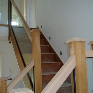 Oak Carpet Grade with glass balustrade, with rubber seal