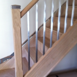 Oak Staircase with 19mm Square Brushed Metal Spindle